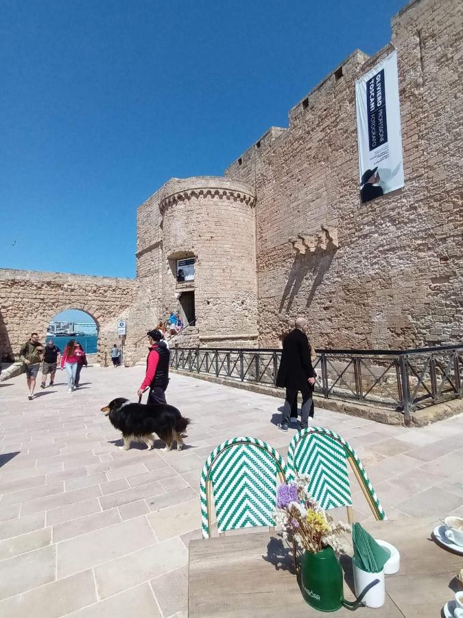 Appartamento Palazzo Antonelli Monopoli Luaran gambar