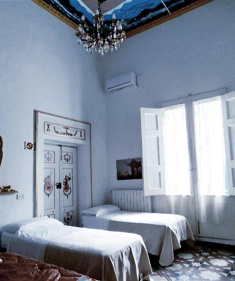 Appartamento Palazzo Antonelli Monopoli Luaran gambar